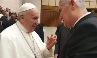 Iz Beograda ponovno dolazi Titova teza: Hrvati Katoličku crkvu trebaju odvojiti od Vatikana