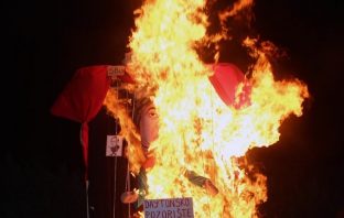 ŽIVOT JE MASKENBAL, A LOMAČA RELATIVNA STVAR Ako ne goriš ove – gorjet ćeš dogodine