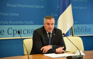 Iskaz zaštićenog svjedoka Tužiteljstva BiH: Radovan Višković nudio novac za premiještanje masovnih grobnica; Iz RS-a tvrde: Lažni svjedok