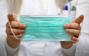 HRS SMATRA DA MOŽE BOLJE Traže ostavku epidemiologinje