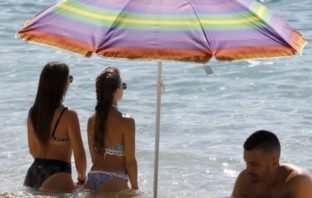Lipanj je prazan, pristižu rezervacije za srpanj i kolovoz, a goste zanima samo jedno