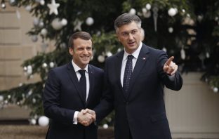 Macron u Zagrebu: Potpisani strateški ugovori, potpora hrvatskom pristupanju šengenskom prostoru i eurozoni