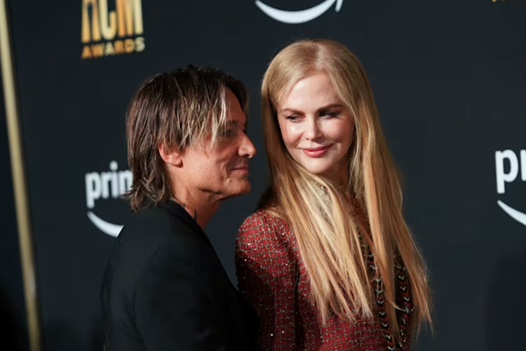 Nicole Kidman i Keith Urban više ne žive zajedno, ali ona se još trudi spasiti brak