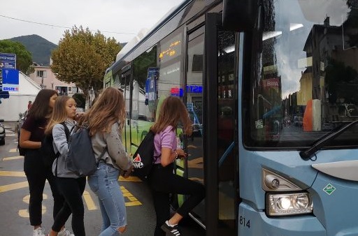 Problem prijevoza stolačkih učenika riješen – Potvrđen opravdan prigovor Stoca o nedostatku sredstava nakon bestidnih optužbi o diskriminaciji bošnjačkih učenika