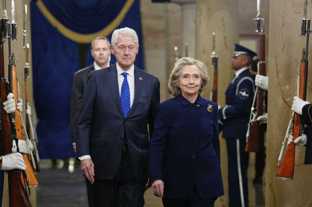 Billu i Hillary Clinton prijeti uhićenje zbog odbijanja svjedočenja o Epsteinu