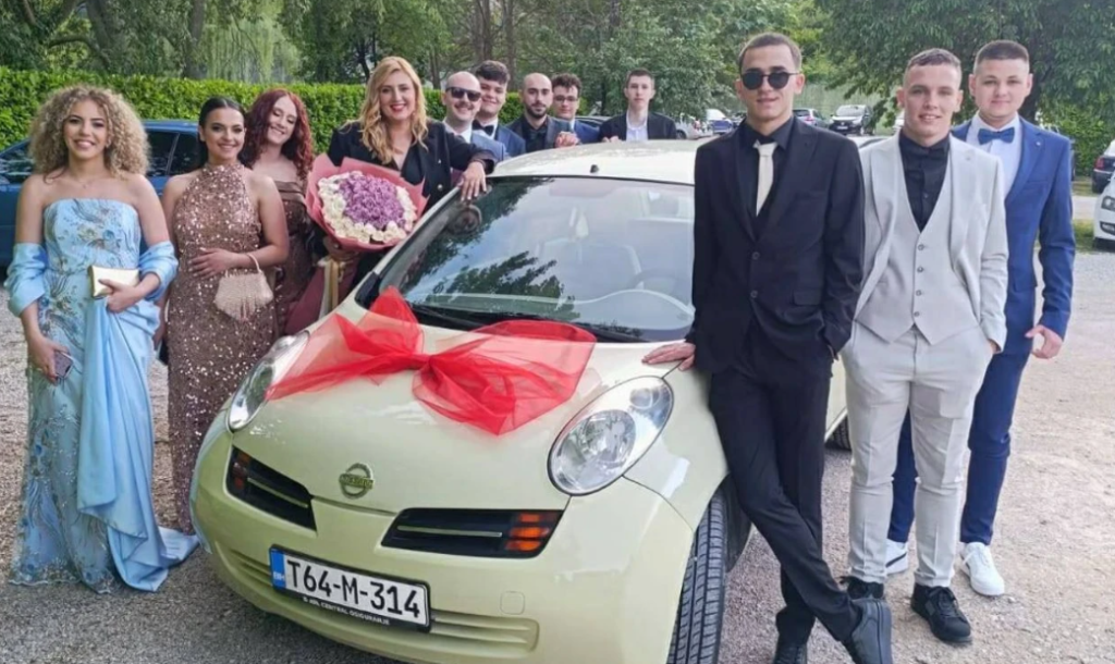 Lekcija iz ljudskosti: Mostarski maturanti tajno preuredili auto i oduševili Balkan