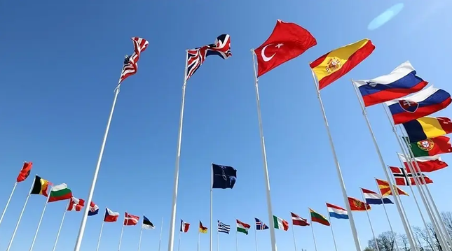 Summit NATO-a u Ankari: Europa sve više izdvaja za sigurnost, preuzima odgovornost za sigurnost kontinenta – summit skraćen na tri sata kako “Trumpu ne bi bilo dosadno”, a kazao je da “možda ne bi ni došao da ga ne organizira Erdogan”
